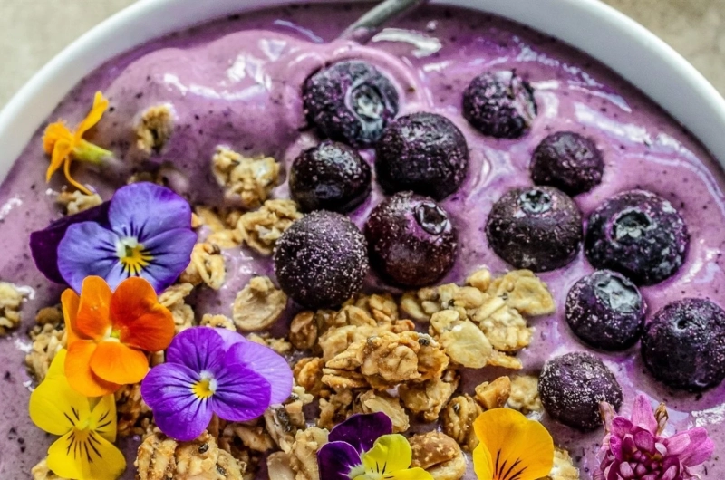 Blueberry Protein Smoothie Bowl