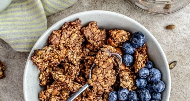 Chunky Protein Granola